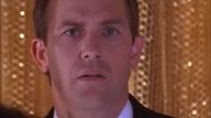 Kevin Costner in The Bodyguard | Image via Warner Bros. Entertainment